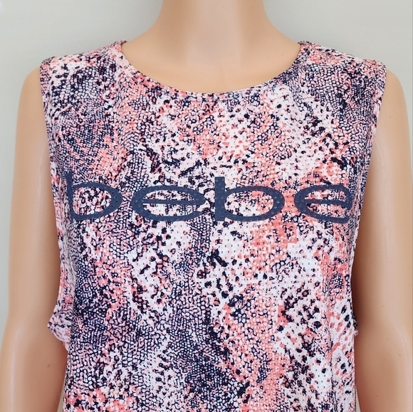 FIRM PRICE🔥Bebe multi print sleeveless top - Picture 5 of 10